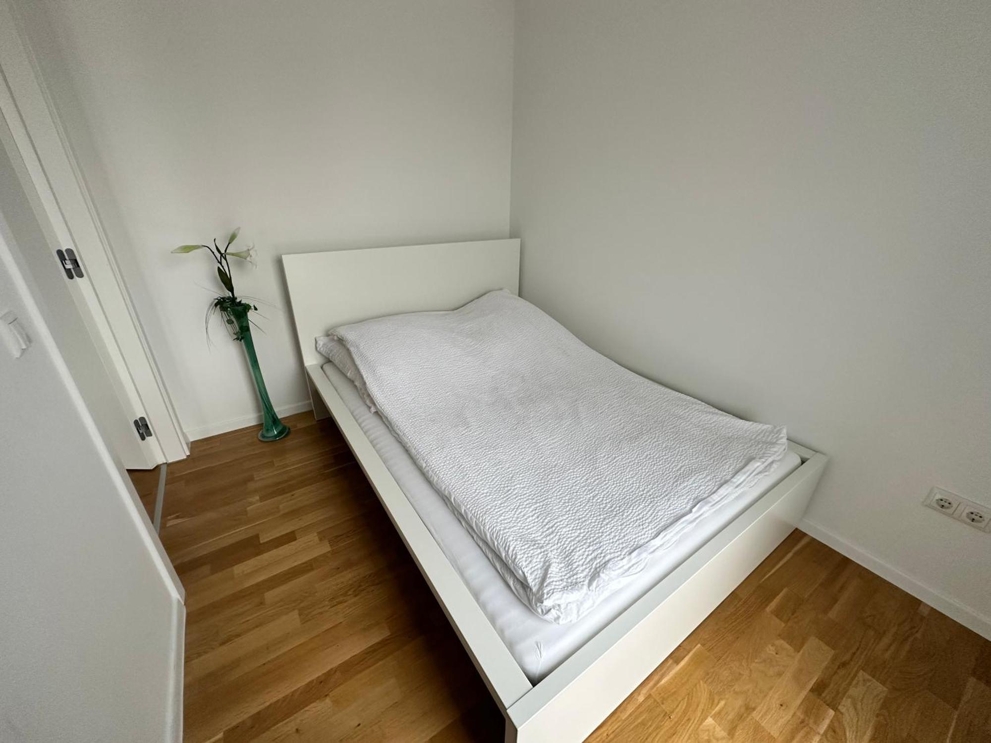 Modernes Apartment I Parkplatz I Terrasse Blumberg Luaran gambar