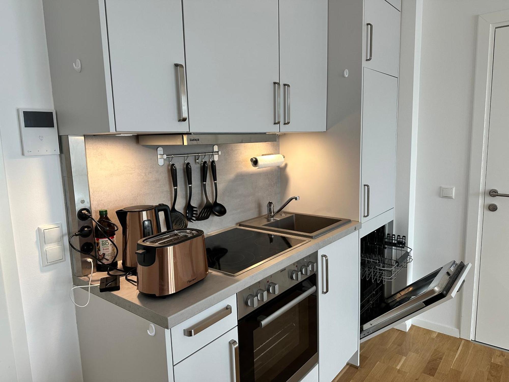 Modernes Apartment I Parkplatz I Terrasse Blumberg Luaran gambar